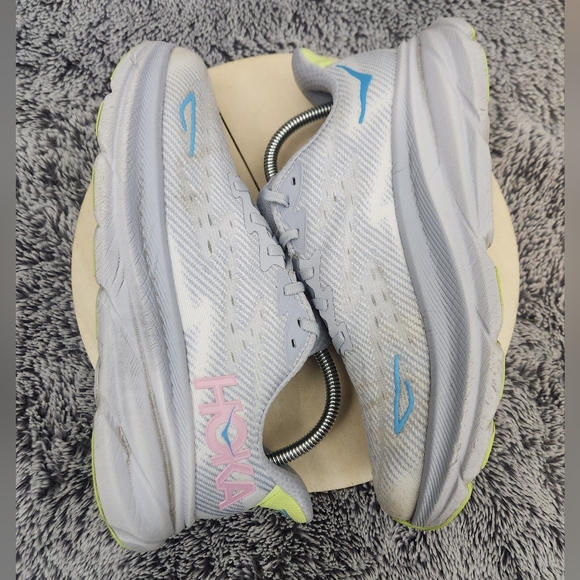 Hoka One One Clifton 9 Athletic Running Blue Pink Sneaker Women's Size 8.5 B - Picture 5 of 9